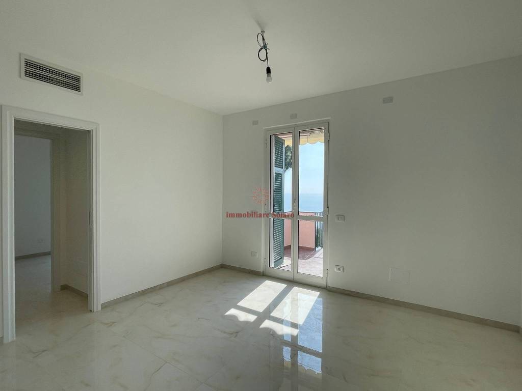 Attico / mansarda a Varazze in Via delle Agave, 14 - Foto 2