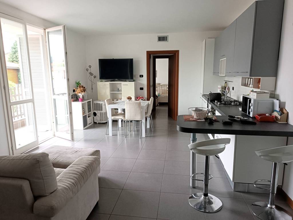 Appartamento a Besana in brianza in Via Beato Angelico, 3 - Foto 3