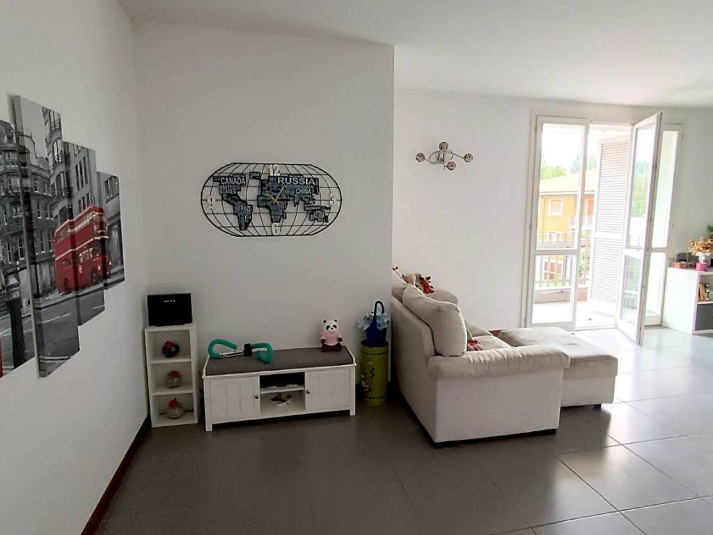 Appartamento a Besana in brianza in Via Beato Angelico, 3 - Foto 5