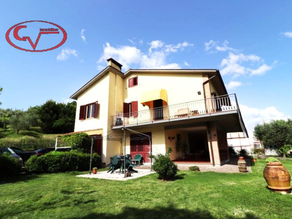 Villa a Montevarchi in Via Chiantigiana - Foto 4