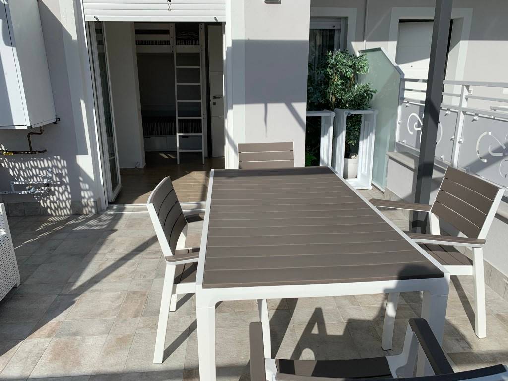 Appartamento a Riccione in Viale Vincenzo Monti - Foto 2