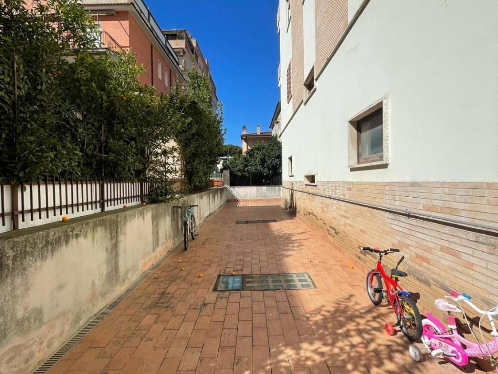 Appartamento a Aprilia in Via Guglielmo Marconi, 94 - Foto 4
