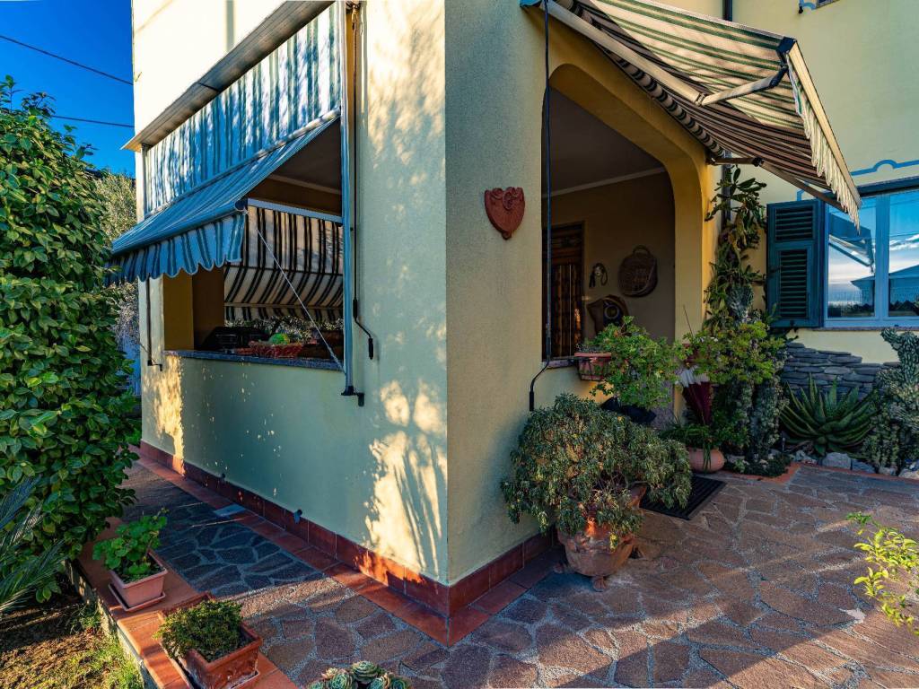 Villa a Luni in Via Madonnina - Foto 3
