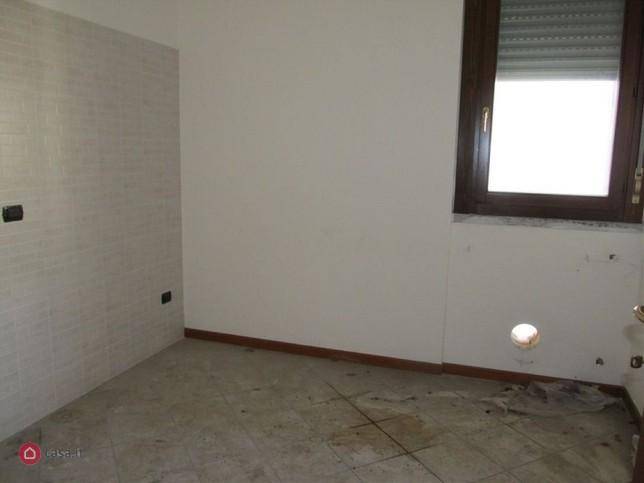 Appartamento a Sondrio in Via Cesare Battisti - Foto 2