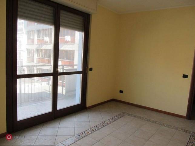 Appartamento a Sondrio in Via Cesare Battisti - Foto 4