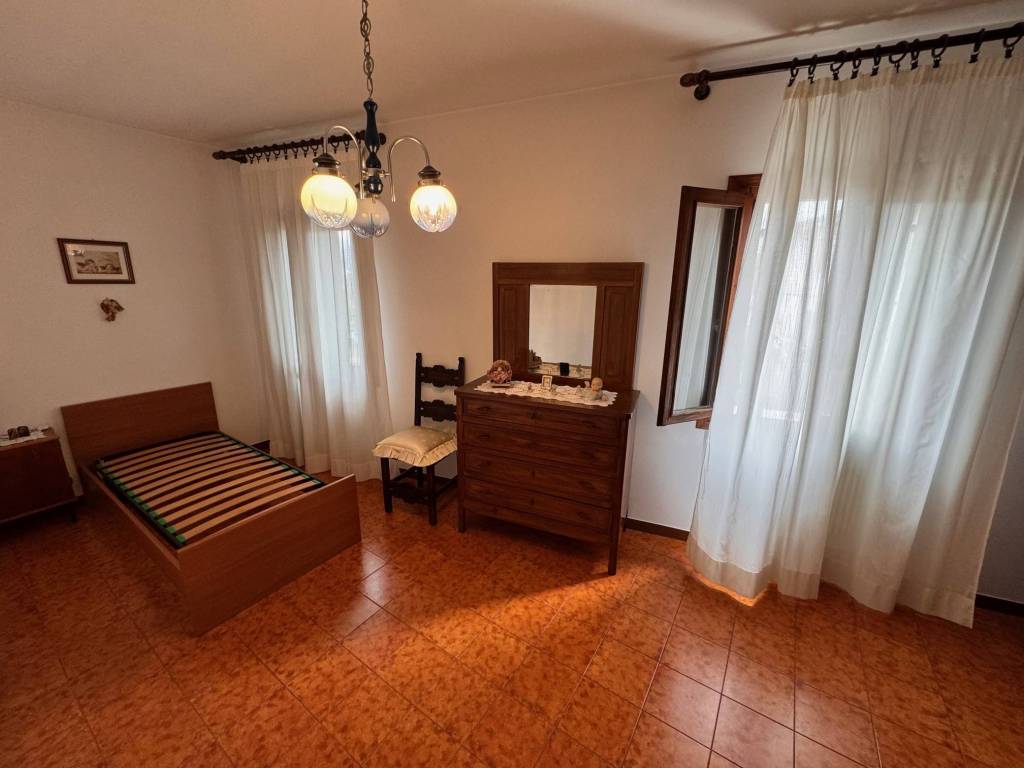 Villa a Brendola in Via Cristoforo Colombo, 18 - Foto 5