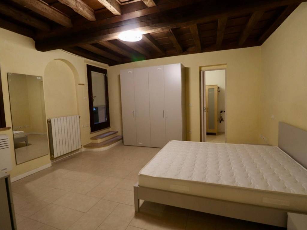 Appartamento a Mantova in Via Pietro Frattini, 17 - Foto 4