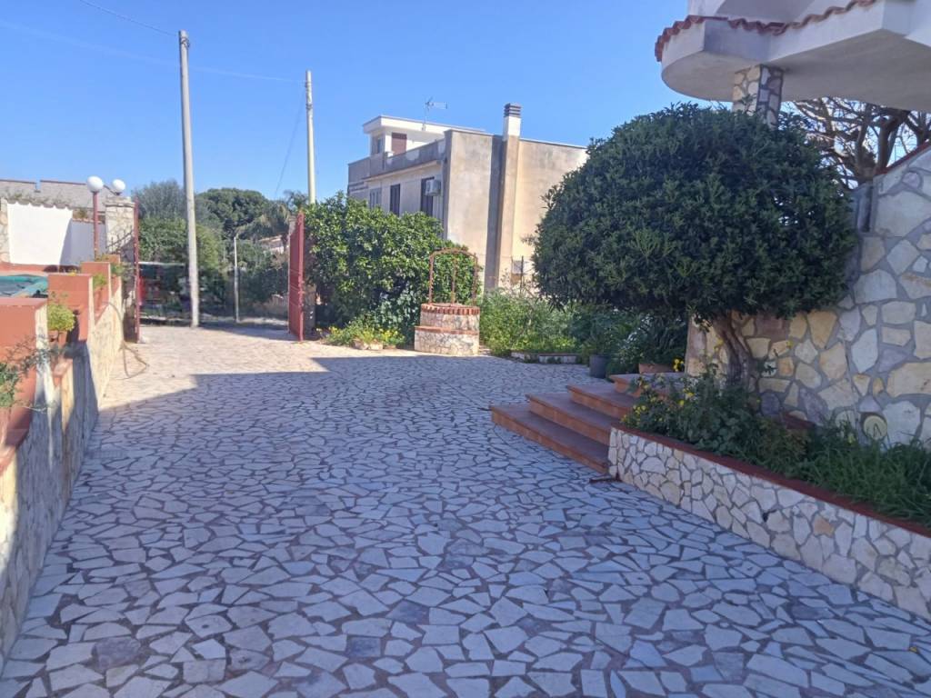 Villa a Cinisi in Via Sandro Pertini - Foto 4