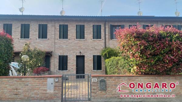 Villetta a schiera a Copparo in Via Sant'Antonio da Padova - Foto 2