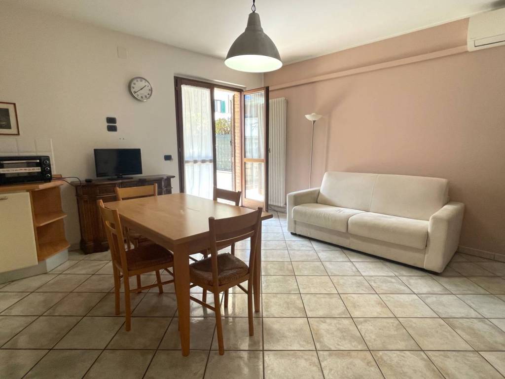 Appartamento a San benedetto del tronto in Via Carducci - Foto 4