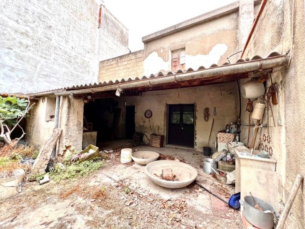 Casa indipendente a Gonnosfanadiga in VIA NAZIONALE, SNC - Foto 2