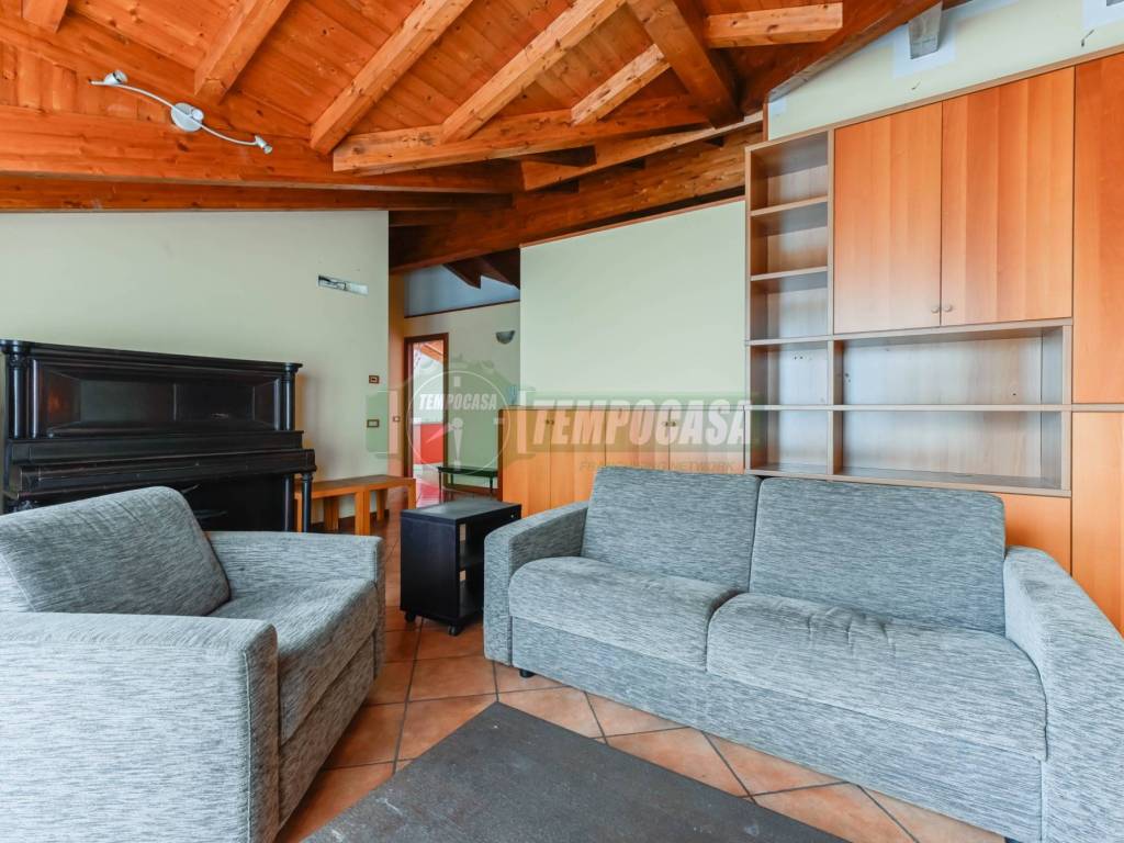 Villa a Busnago in Via Vittorio Veneto - Foto 5