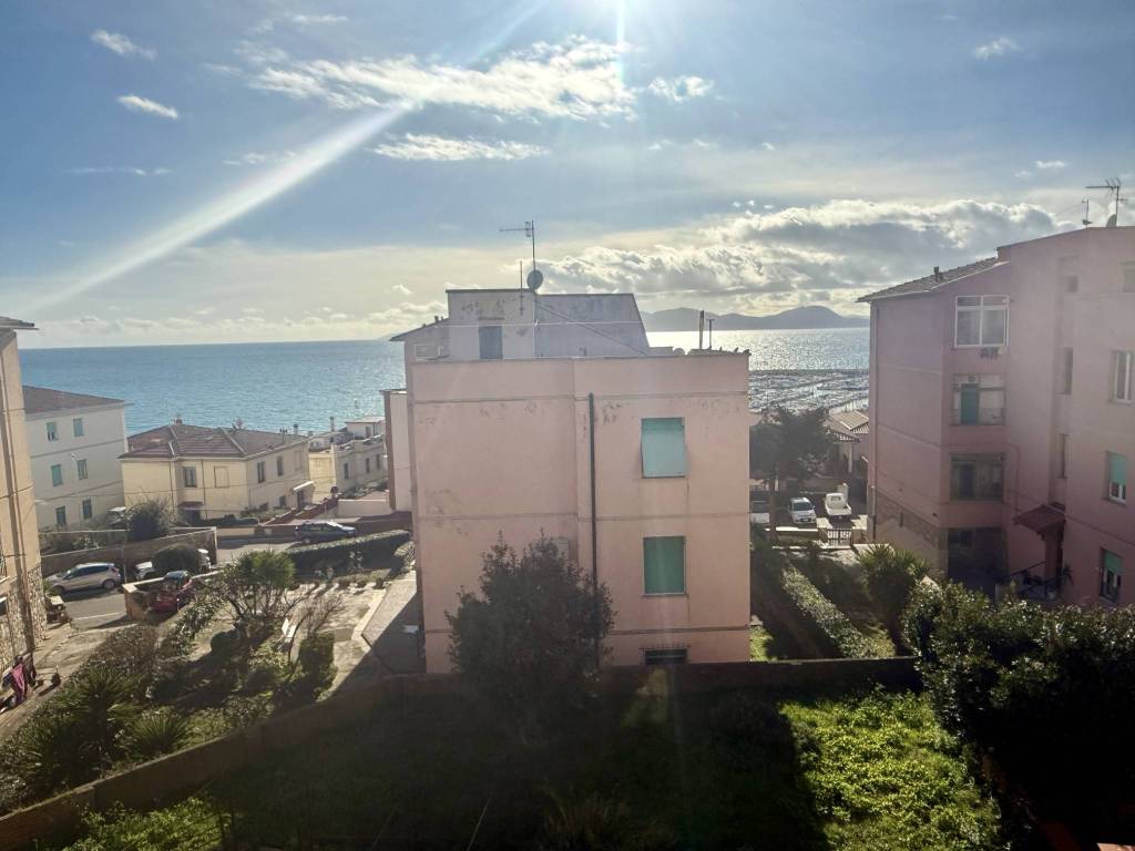 Appartamento a Piombino in Via Amedeo Modigliani - Foto 2