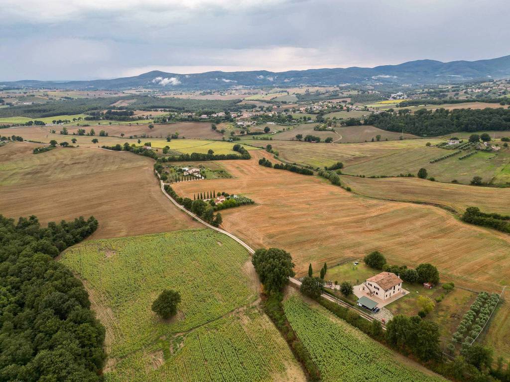 Rustico / casale a Montecastrilli in Vocabolo Torre Alta - Foto 5