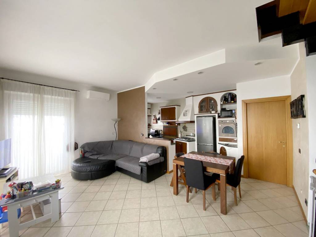 Appartamento a Coriano in Via Alexander Fleming - Foto 4