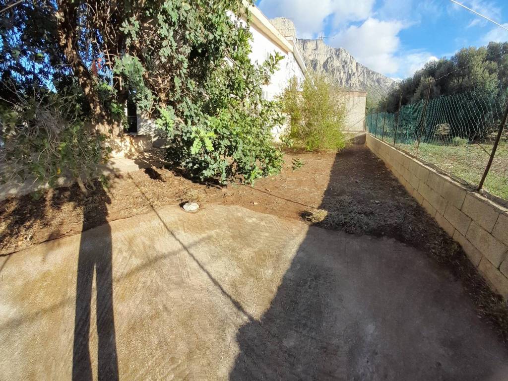Villa a Cinisi in Via Giovanni Falcone - Foto 2