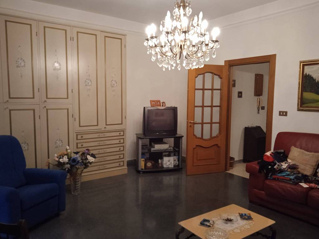 Appartamento a Taranto in Via Friuli - Foto 4