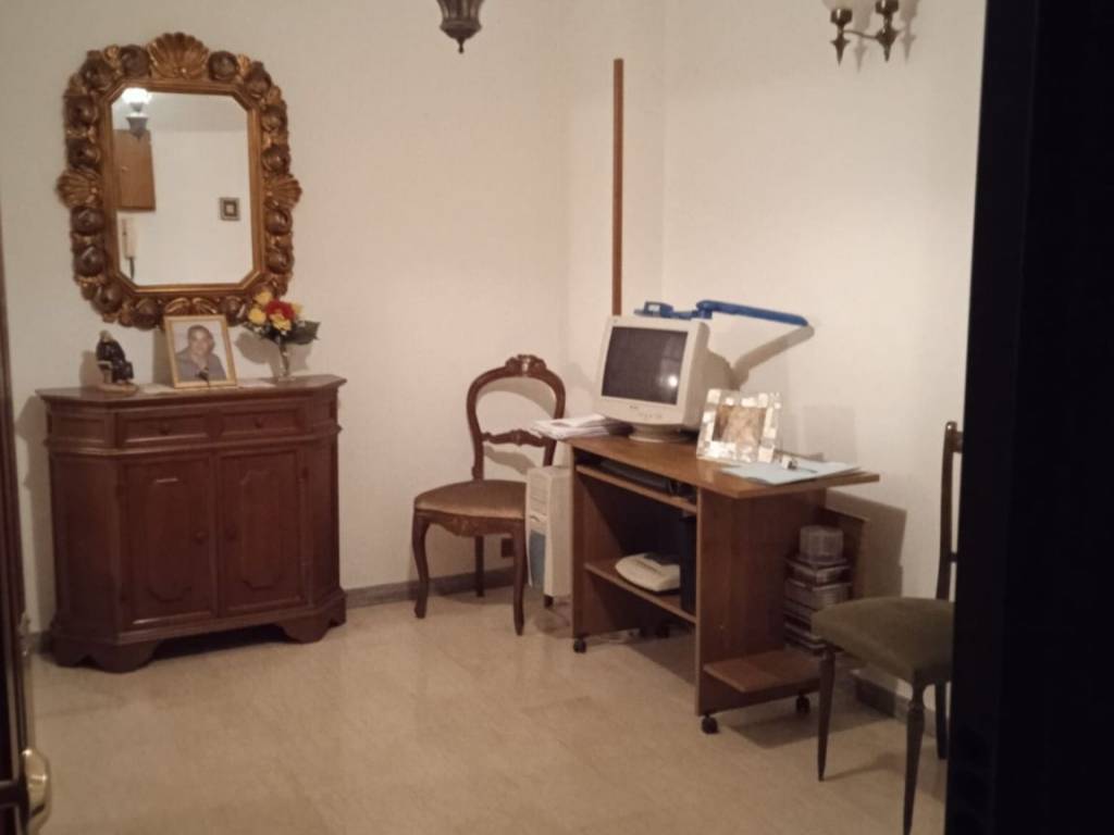 Appartamento a Taranto in Via Friuli - Foto 5