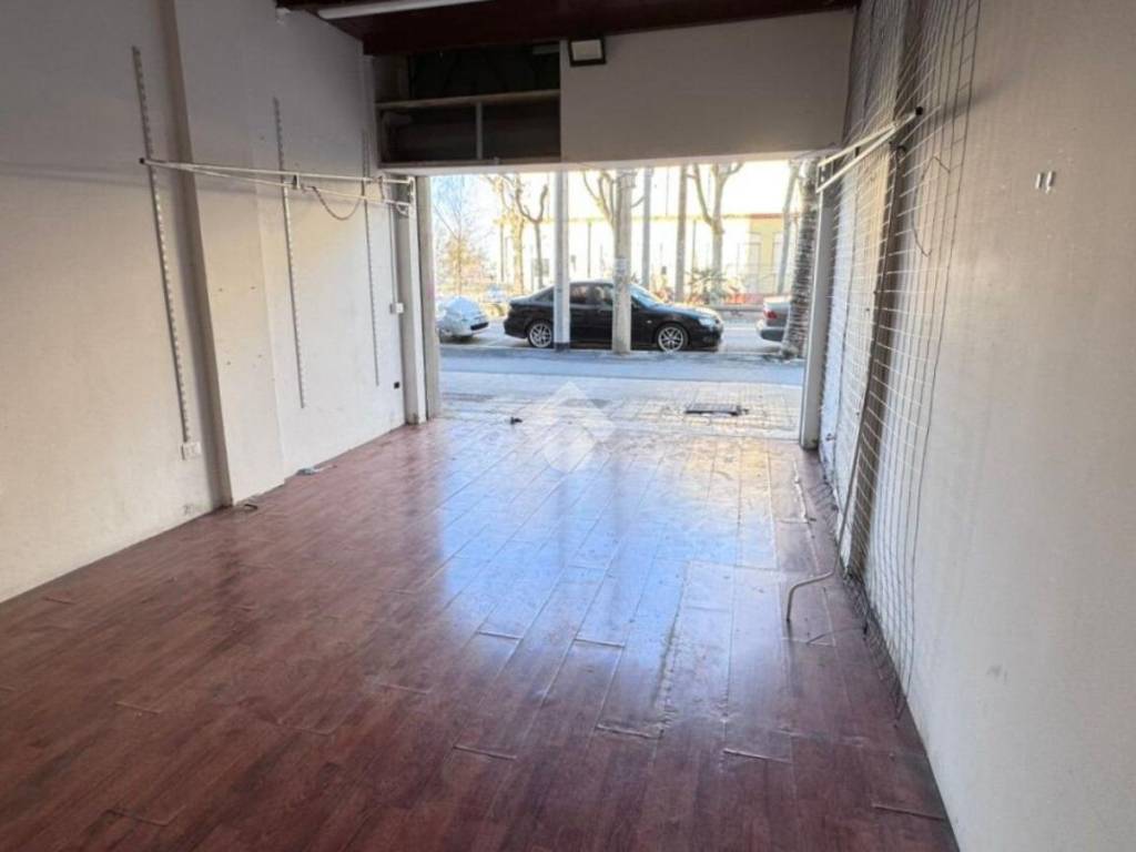 Immobile a Rimini in Viale Regina Elena - Foto 2