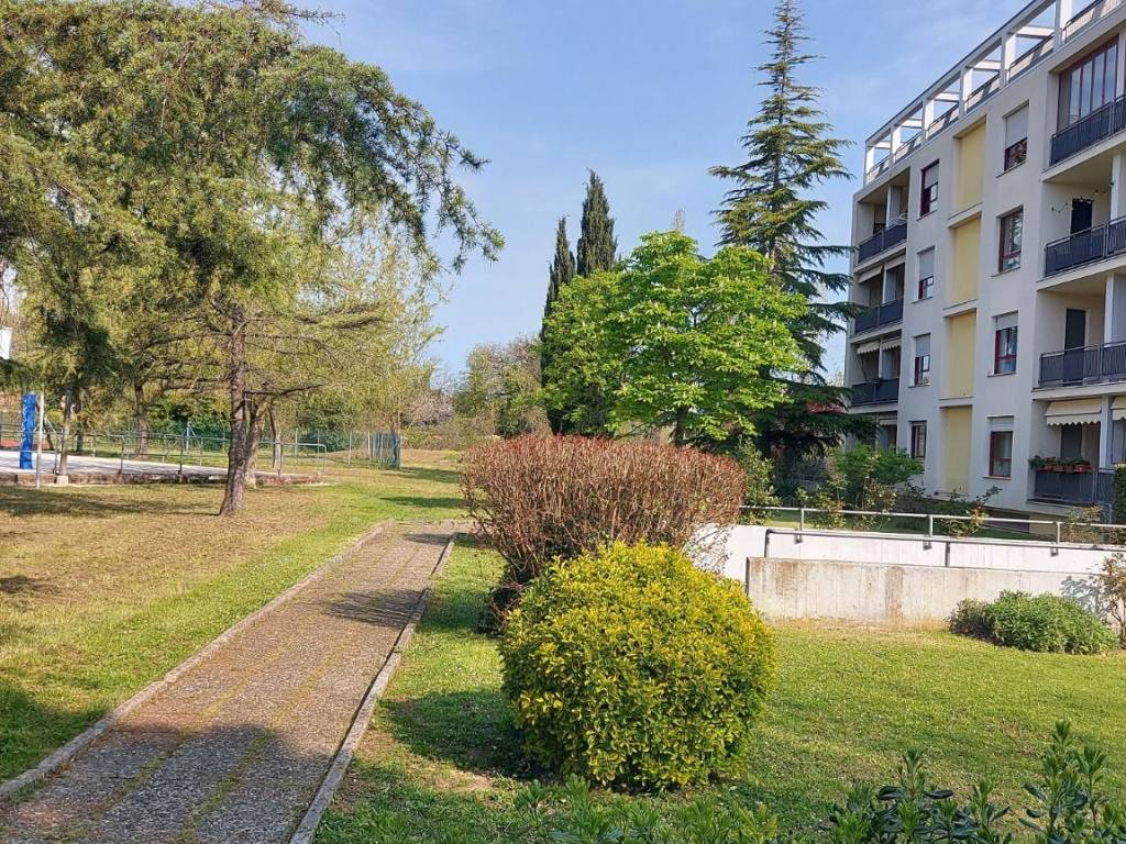 Appartamento a Pesaro in Via Raul Achilli - Foto 2