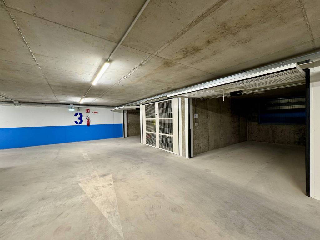 Box / garage a Trieste in Via degli Artisti, 3 - Foto 4