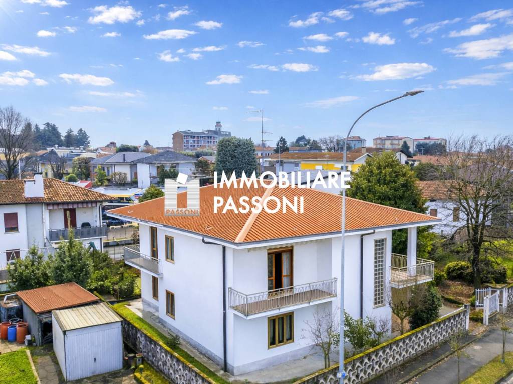 Villa a Fagnano olona in Via Aldo Moro, 8 - Foto 3