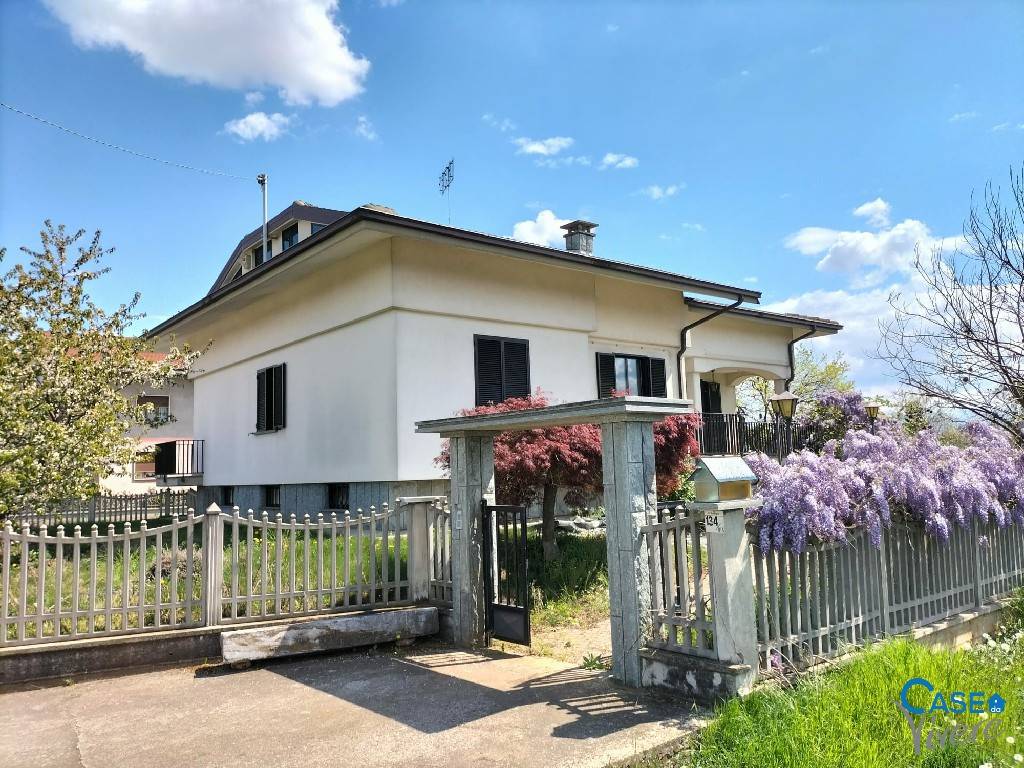 Villa a Cuneo in Via Villafalletto, 144 - Foto 2