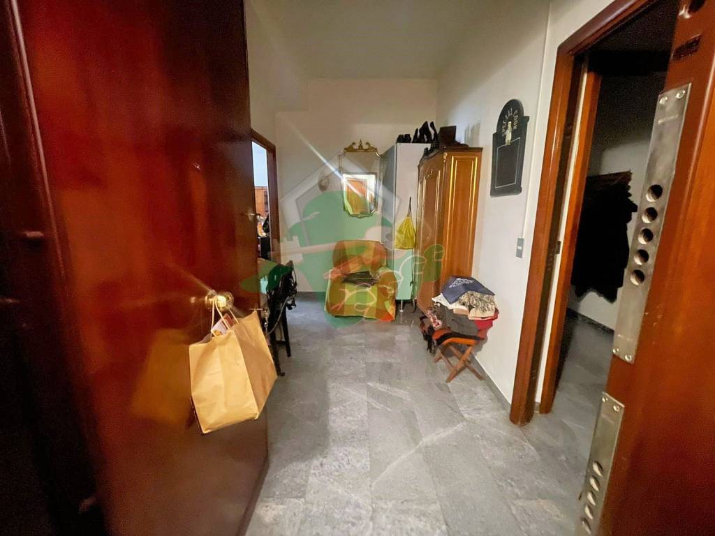 Appartamento a Foggia in Via Conte Appiano - Foto 2