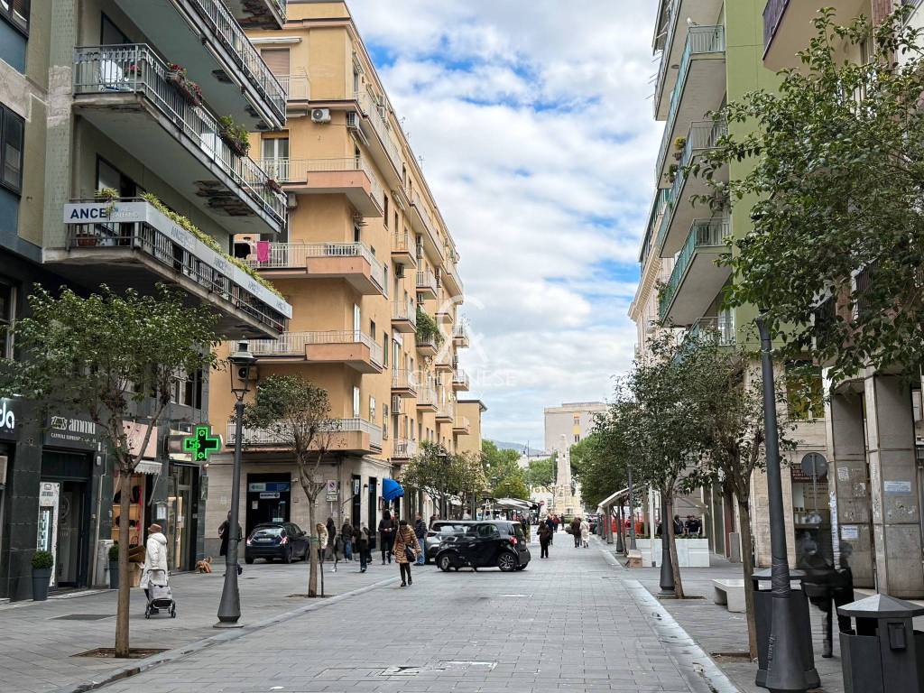 Immobile a Salerno in Corso Vittorio Emanuele - Foto 2