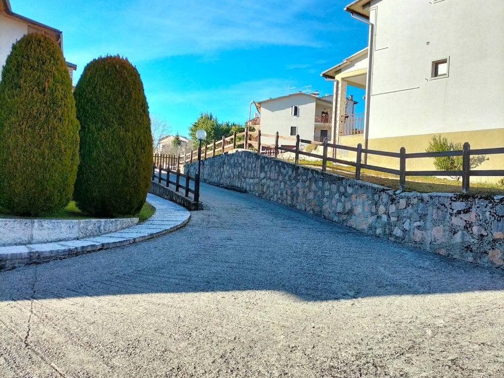 Villetta a schiera a Erbezzo in Villaggio La Valletta, 2 - Foto 4