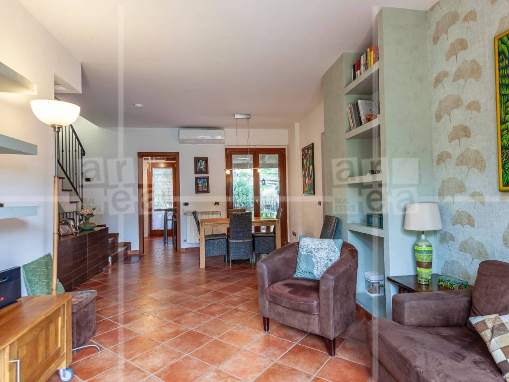 Villa a Fiumicino in Via del Fontanile di Mezzaluna, 281 - Foto 3