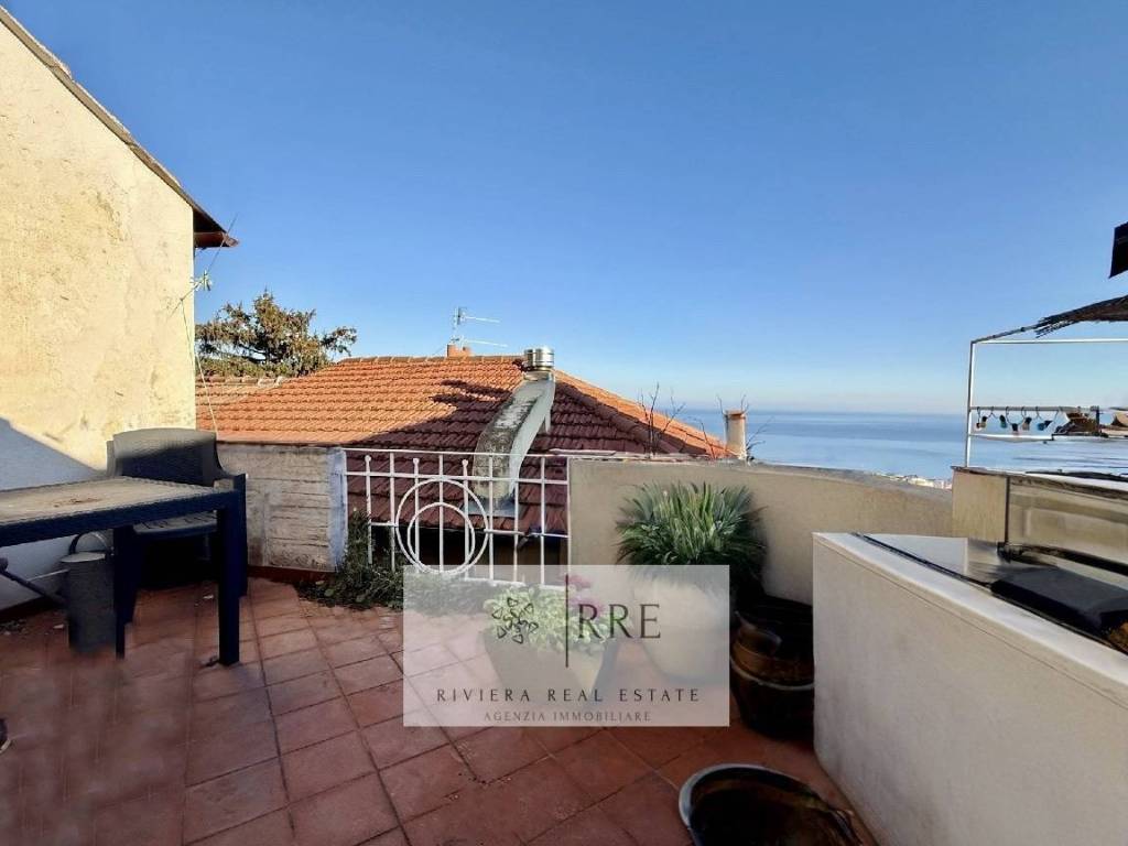 Casa indipendente a Alassio in via Leonpancaldo - Foto 2