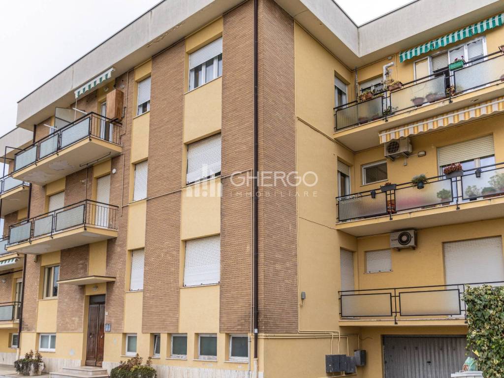 Appartamento a Sirolo in via manzoni, 11 - Foto 2