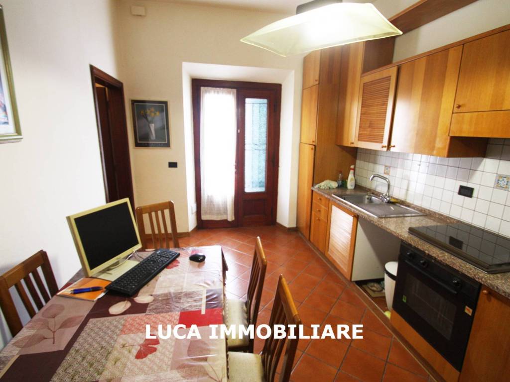 Appartamento a Montecatini-terme in Via Biscolla - Foto 5