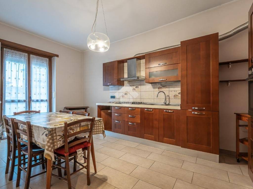 Appartamento a Collegno in Via Gobetti, 3 - Foto 2