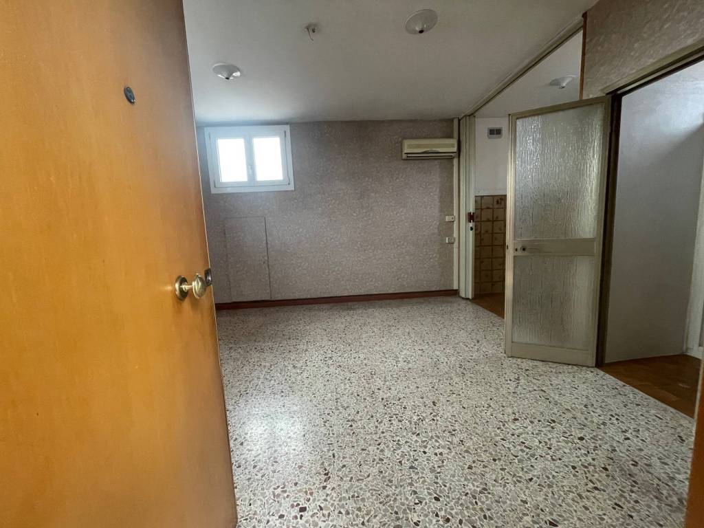 Appartamento a Verona in Via Goffredo Mameli, 160 - Foto 4