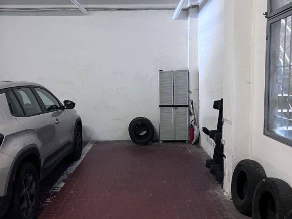 Box / garage a Genova in Via Ausonia - Foto 2