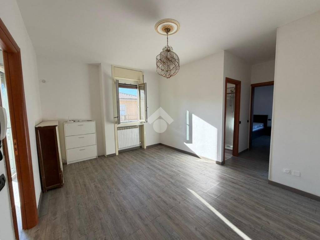 Appartamento a Trecate in Via Dolce, 19 - Foto 3