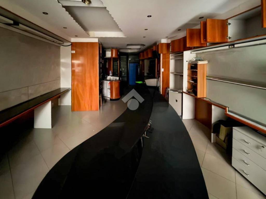 Immobile a Piacenza in Via Roma, 231 - Foto 2