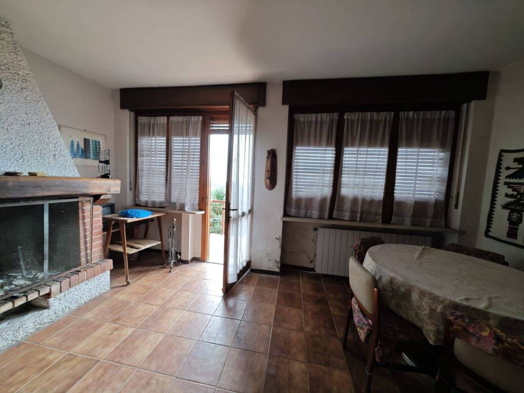 Villa a Valdilana in Borgata Capomosso, 81 - Foto 4