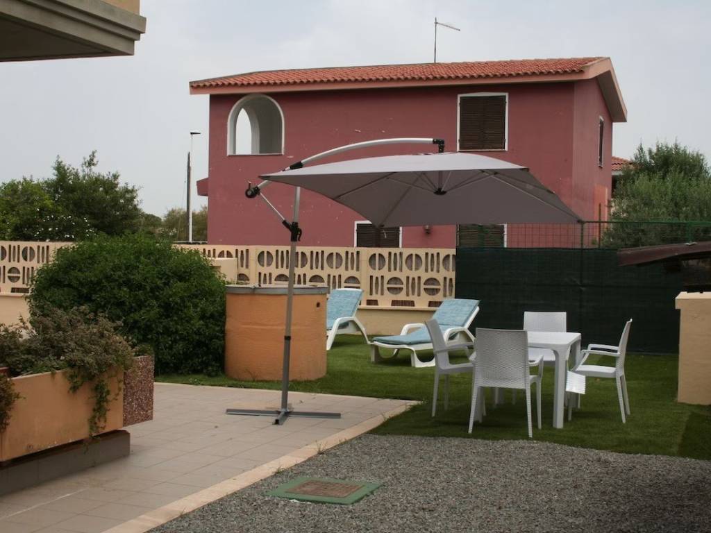 Villa a Quartu sant'elena in Via Taormina - Foto 3