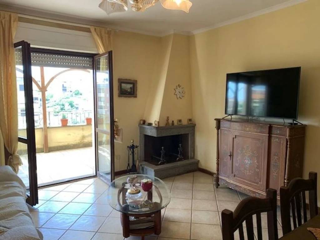 Appartamento a Bracciano in Via Don L. Valletti - Foto 4