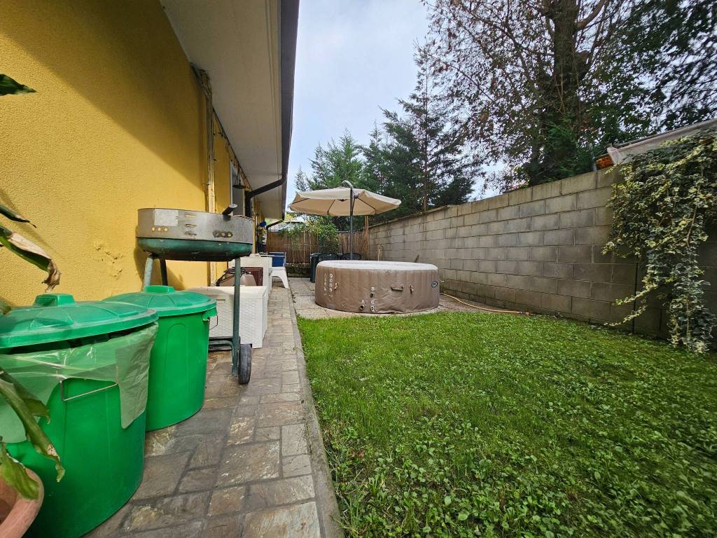 Appartamento a Arluno in Via Filippo Turati - Foto 2