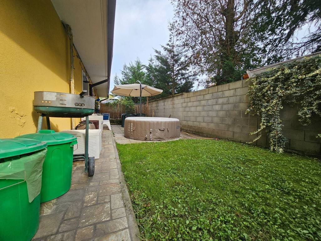 Appartamento a Arluno in Via Filippo Turati - Foto 4