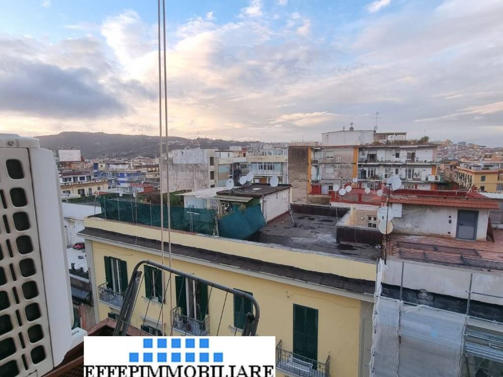 Appartamento a Napoli in Via Enrico Alvino - Foto 4