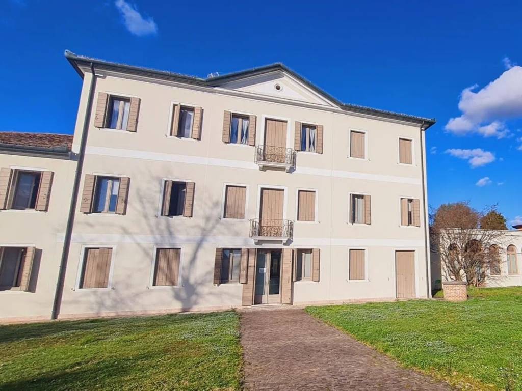 Villa a Mirano in Via Varotara, 57 - Foto 3