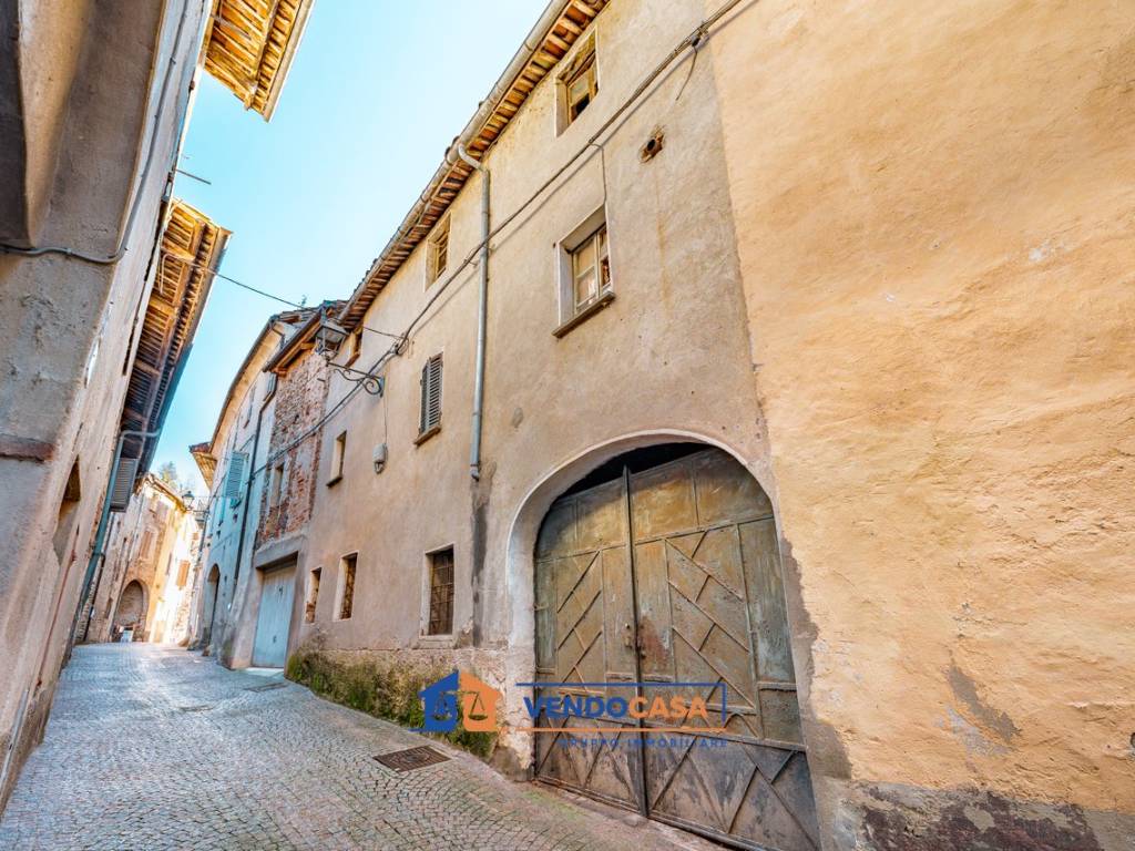 Rustico / casale a Farigliano in Via Principe Amedeo, 19 - Foto 2