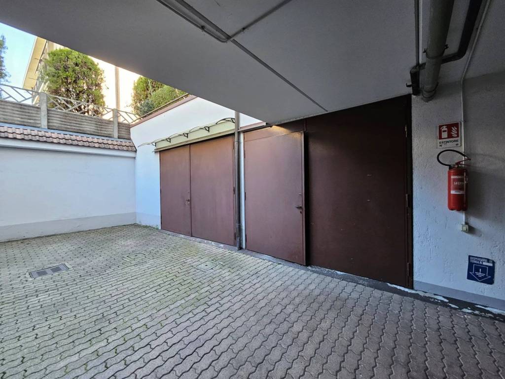Box / garage a Senago in Via Verona, 11 - Foto 4