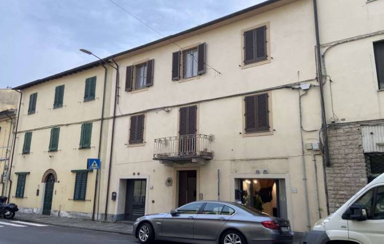 Appartamento a Pisa in Via Cesare Battisti, 115 - Foto 2