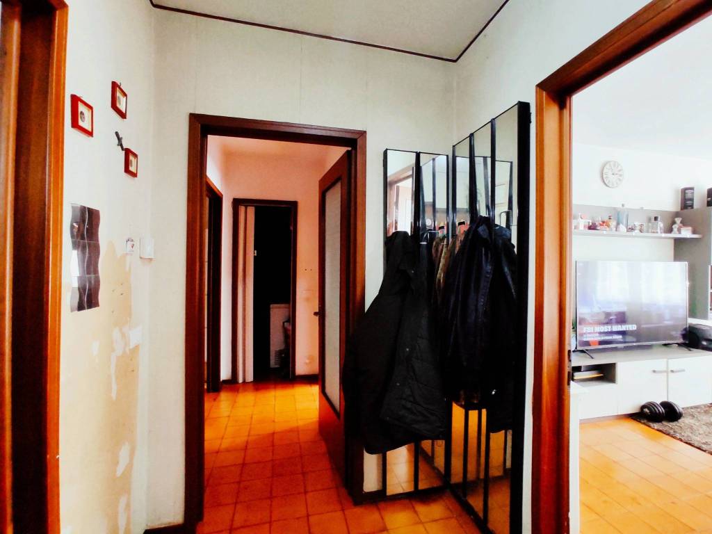 Appartamento a Montebelluna in Piazza Giuseppe Tartini - Foto 4